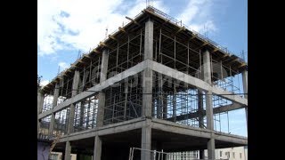 Рабочий из Таджикистана упал с высоты третьего этажа на стройке в Хабаровске. MestoproTV
