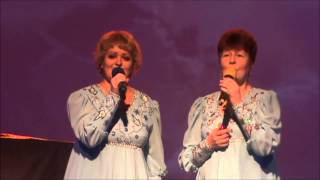 Ольга Цвелёва и Ирина Потапова - "Ночка луговая", "Васильки"