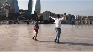 Новая Чеченская Лезгинка Мадина С Красавицей Из Азербайджана 2020 Девушка Танцует Приветно ALISHKA