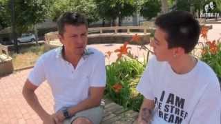 Дмитрий Белов режиссер в Джазе только девушки
