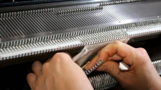 Ангора белая правый рукав Реглан На вязальной машине  МК (knitting machine)