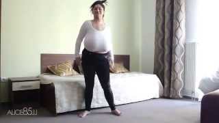 macromastia girl excercise (alice85jj)
