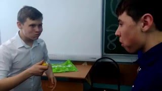соревнование на скорость по поеданию лимона