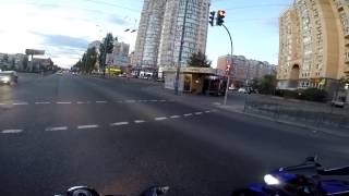 Погоня за мотоциклистом Yamaha, Suzuki