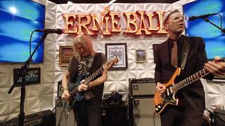 Ernie Ball: Paul Gilbert and Steve Morse Perform Led Zeppelin's "Black Dog" Live at NAMM 2020