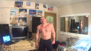 Мужик в трусах. Ответ троллям из ВК.