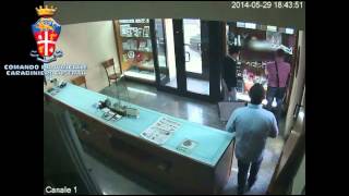 Casal di Principe (CE) - Rapina alla gioielleria Coppola, arrestato 31enne -1- (20.09.14)