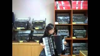아코디언 연주 고숙희 로사 - 여자의일생