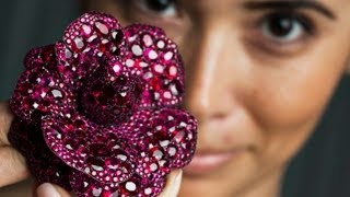 Billionaire Widow of Banker Edmond Safra Auctions Her Jewels for Charity