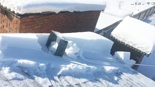 Очистка крыши от снега. Легкий и простой способ.