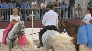 Выступление курсантов Кремлевской конноспортивной школы на фестивале "Спасская башня"