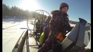 11-летний капитан на аэролодке Пиранья-3
