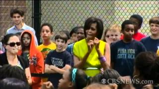 Michelle Obama dances to Beyonce