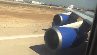 Реверс тяги двигателя. Боинг 747-400. Авиакомпания Трансаэро. Аэропорт Анталии