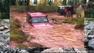 #240. Land Rover Discovery плавает в болоте