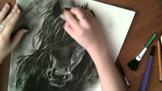 Конь. Рисунок.