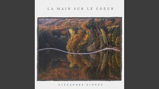 La main sur le coeur