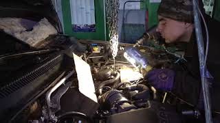 Снятие дизельных форсунок Jeep Grand Cherokee, мотор  Mercedes 2.7