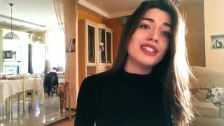 Милая девушка красиво поет ♫ Классный голос