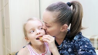 ВЛОГ Маша обрезала себе волосы! 29 марта 2018