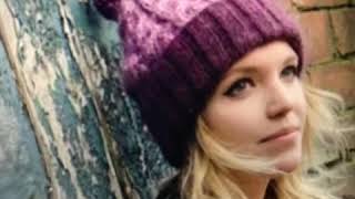 МОДНЫЕ ВЯЗАНЫЕ ШАПКИ от самых именитых рукодельниц✨