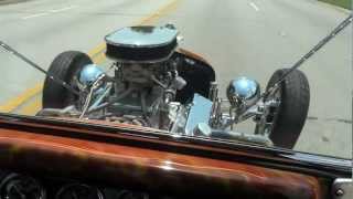 T-Bucket  HOT ROD Flames & Fun