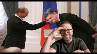 Порошенко поцеловал руку Путину