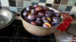 Рецепт полезных конфет из сливовой пастилы