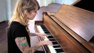 Coeur de Pirate - Place de la République