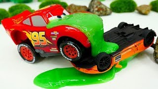 Disney Cars. Der Lamborghini trickst im Rennen. Video für Kinder