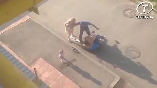В Туле на глазах у ребенка избили мужчину