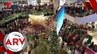 Entrega de certificados de regalo provoca avalancha humana en Australia | Al Rojo Vivo | Telemundo