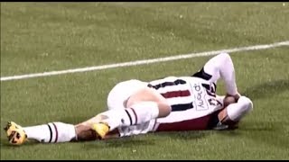 Player gets injured after own goal - Jordens Peters