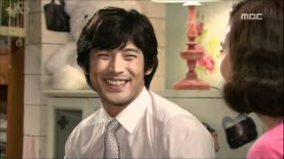 김남주의 하드캐리 [내조의 여왕] Queen of Housewives 월급날 지애 전화 기다리는 태준, 첫 월급에 행복한 달수.지애