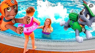 Германия #3 Аквапарк Макс и Катя Настя вTropical Islands катаемся с горок и плаваем в бассейне Kids