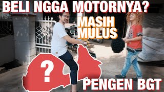 BELI NGGA YA? DITAWARIN BELI MOTOR LAGI ! - #BelajarVespa Ep. 2