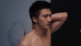 Blued #GetWet with Leo