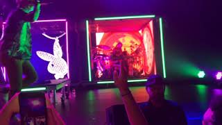 playboy shit - Blackbear Live - DEAD 2 THE WORLD TOUR