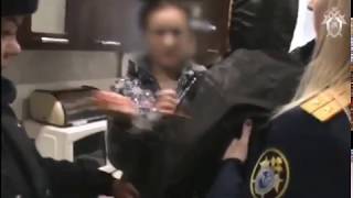 Девушка зарезала своего парня (следственный эксперимент)