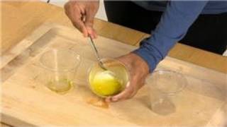 Homemade Facials & Skin Care : How Do I Make Natural Face Moisturizer?
