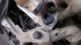 Замена втулок  и стоек стабилизатора Ford Transit Connect / sway bar bushings and  links replacement