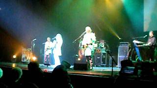 Weird Al Yankovic - American Music Theatre - Lancaster PA - 7-14-11 - 12 of 12