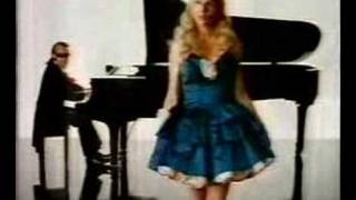 Holeproof ad - No Knickers 1987