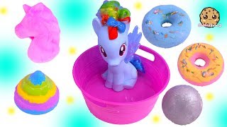 My Little Pony Rainbow Dash Takes Bath with Fizzy Surprise Toys
