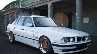 BMW E34 RETRO CAR SUPER TUNING !!!БЕХА  ИЗ БУМЕРА  5 СЕРИЯ Е 34 - НОСТАЛЬГИЯ ПО 90-М