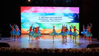 Татарский танец "Озорницы" - Ансамбль танца "Меруерт"