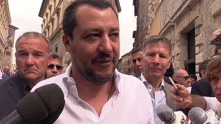 Salvini a Saviano: "50 milioni di rimborsi rubati? Trovate 50 euro in Lussemburgo e vi offro cena"