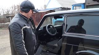Декоративные   пластмассовые пороги на  НИВУ