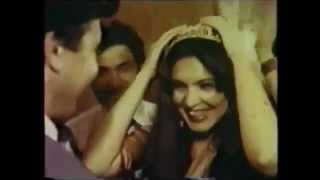 Rare footage - Raj Kapoor - Uzbek (USSR) singing Rafi & Mukesh