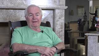 ALBERT PAVÃO- sucesso como cantor, produtor e historiador